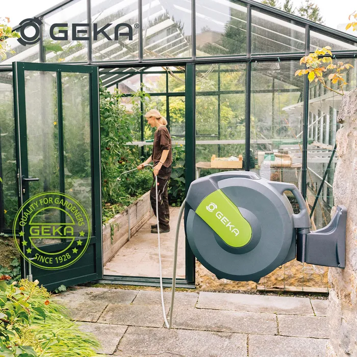 GEKA Schlauchbox plus K25 – 42.8721.9, 25 m Schlauch, Ø 12,5 mm, 180 Grad schwenkbar