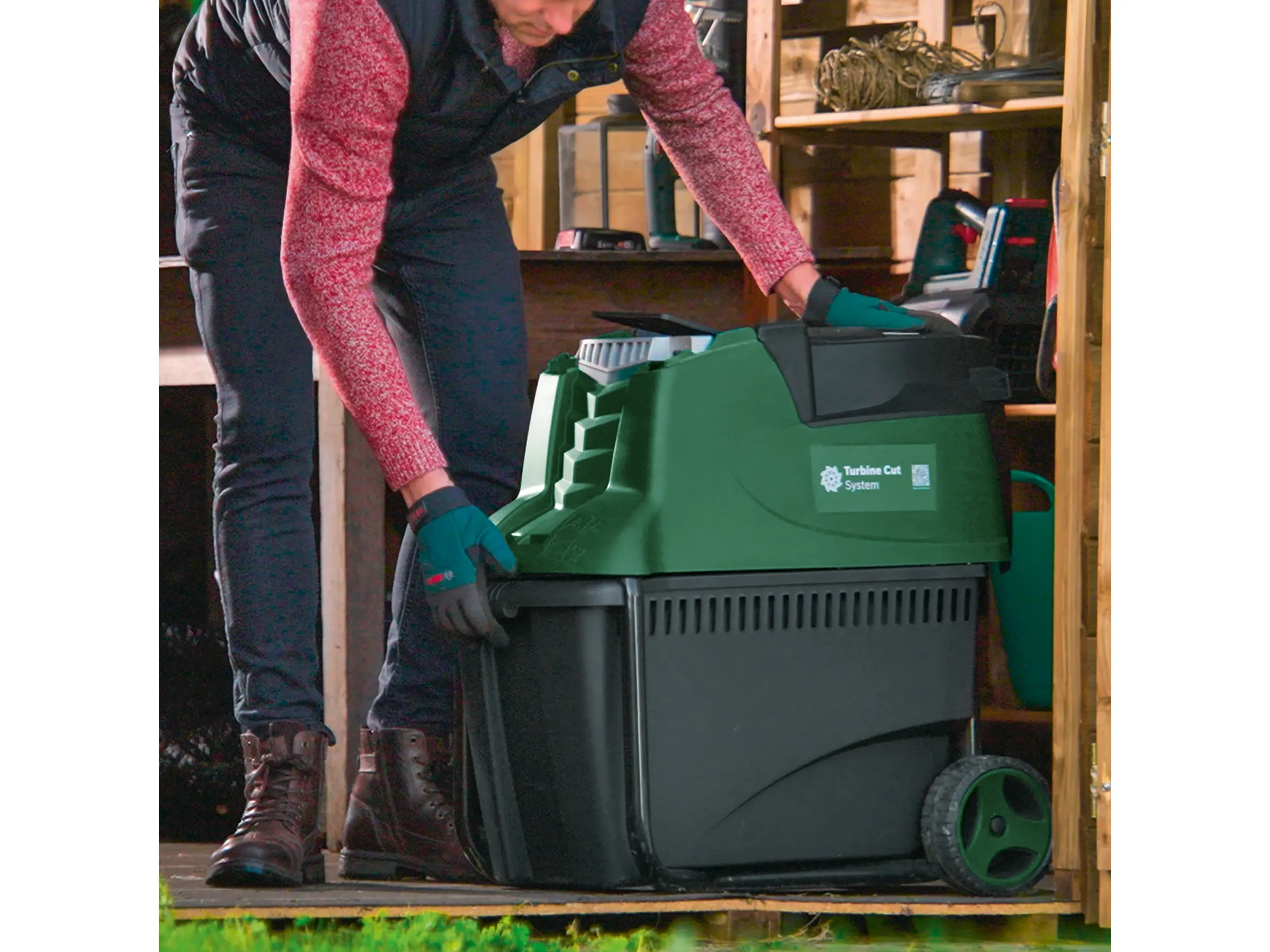 Bosch AXT 25 TC Gartenhäcksler – Turbinen-Schnitt-System, 2500 W, 45 mm Aststärke